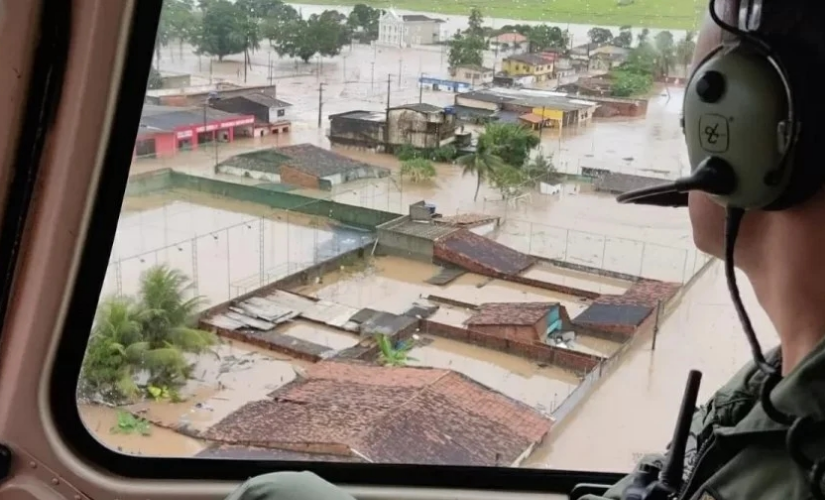 Chuvas em Alagoas matam dois e deixam 40 mil sem casa