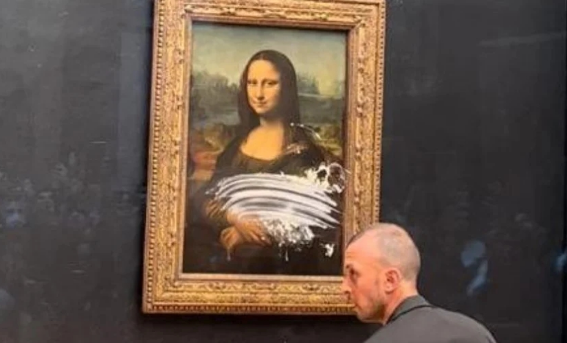 Visitante disfarçado atira bolo em quadro da Monalisa no Louvre