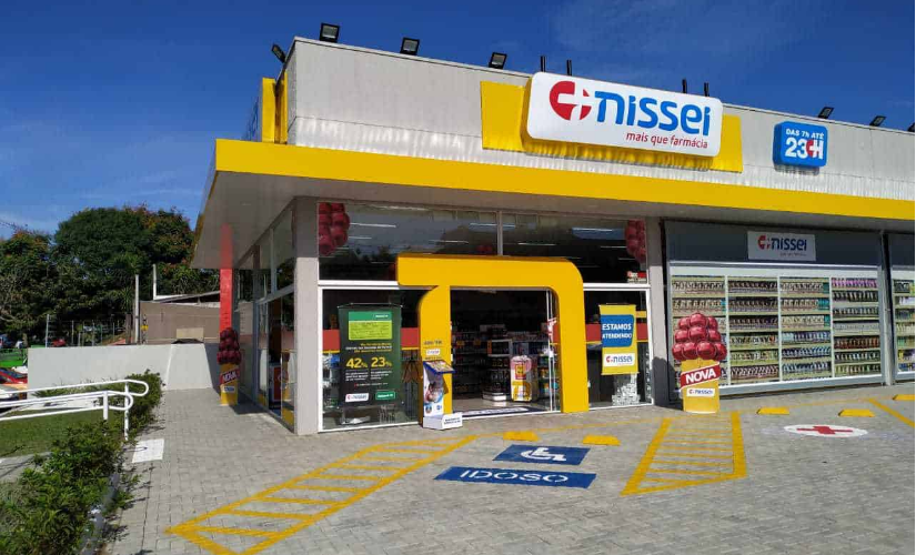Rede de farmácias Nissei abre mais de 300 vagas de trabalho; há oportunidades no Sudoeste Paulista e no Norte Pioneiro do Paraná