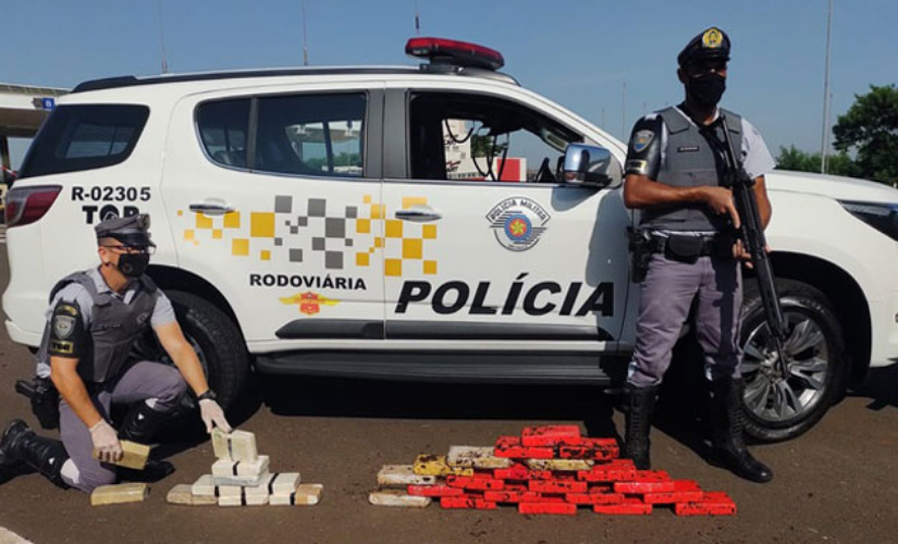 Trio é preso por tráfico internacional de drogas em Santa Cruz do Rio Pardo (SP)