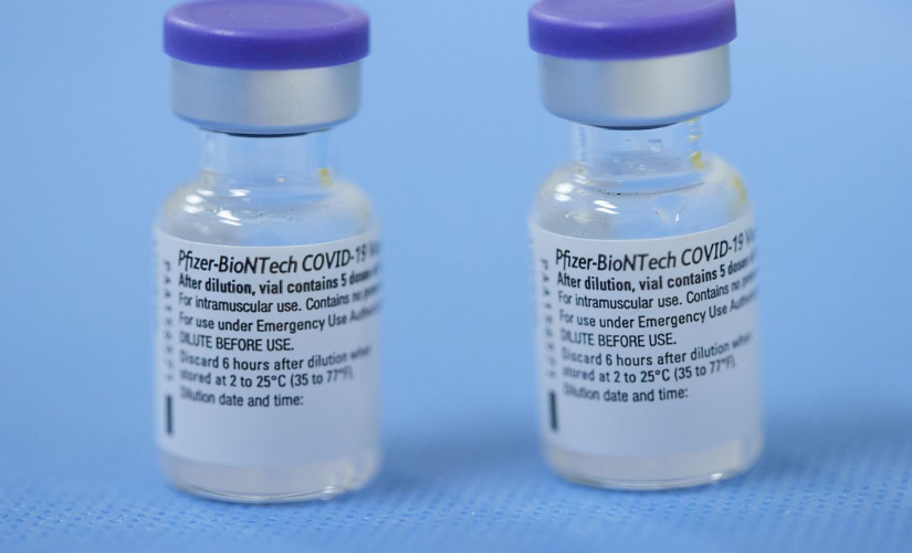 FDA dos EUA concede aprovação total à vacina da Pfizer-BioNTech