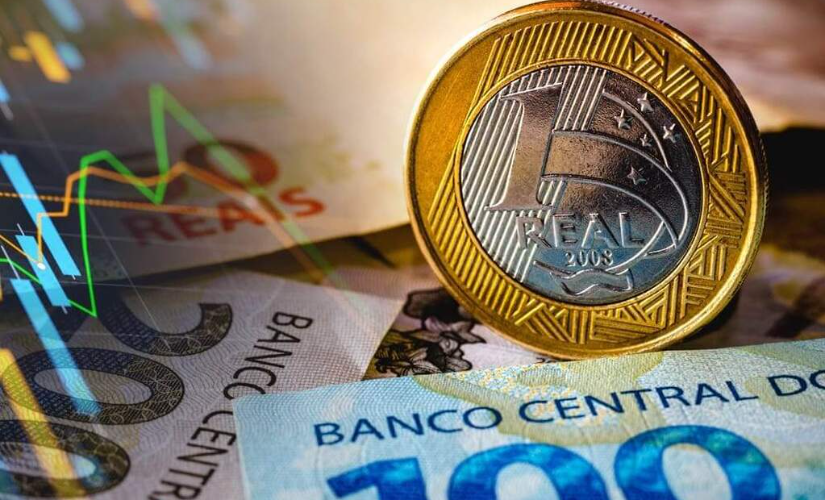 Inflação que reajusta o salário mínimo fecha em 4,18%