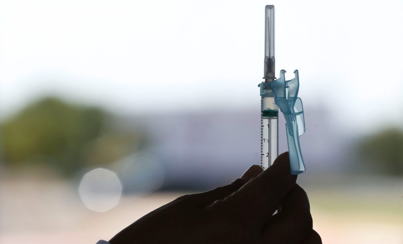 Covid-19: SP divulga calendário para terceira dose da vacina em idosos