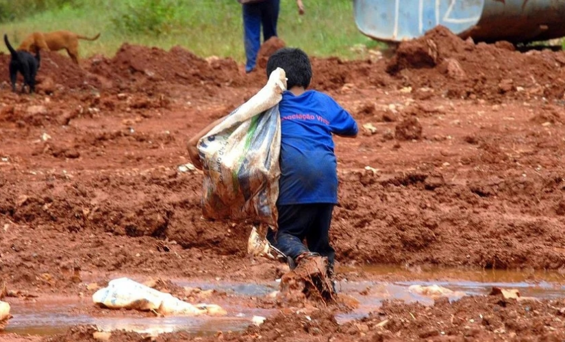 Pobreza: Unicef afirma que pandemia afetou crianças e adolescentes