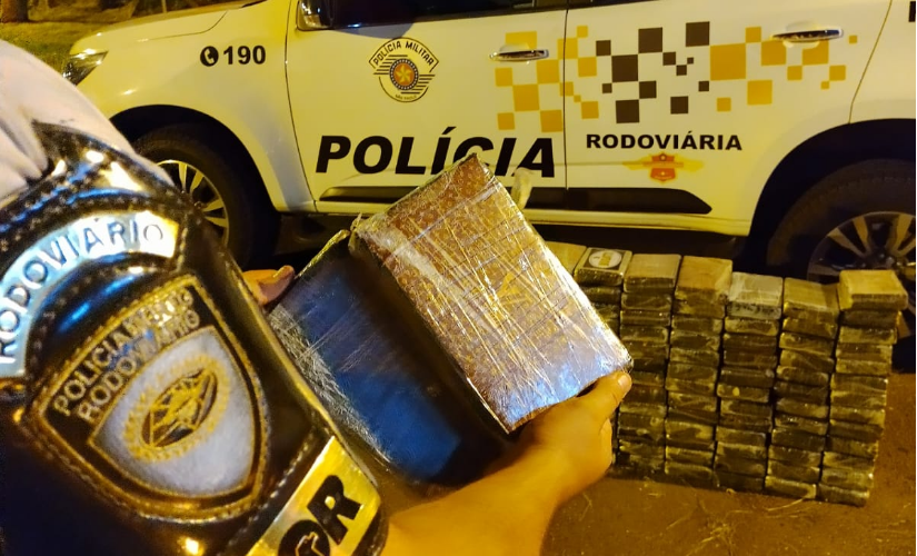 Polícia Militar Rodoviária apreende caminhão com grande quantidade de drogas